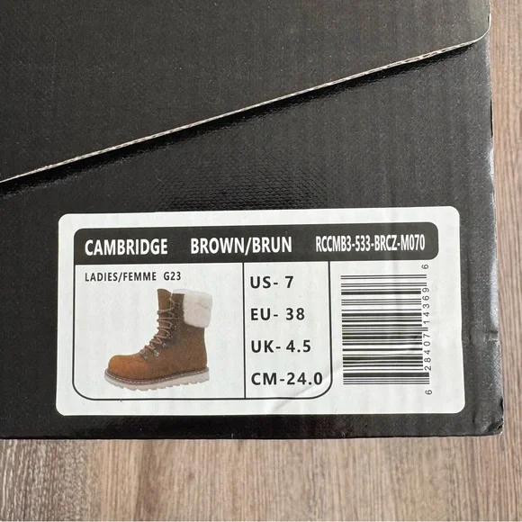 Women’s Royal Canadian Fur-Lined Boots - Picture 8 of 8